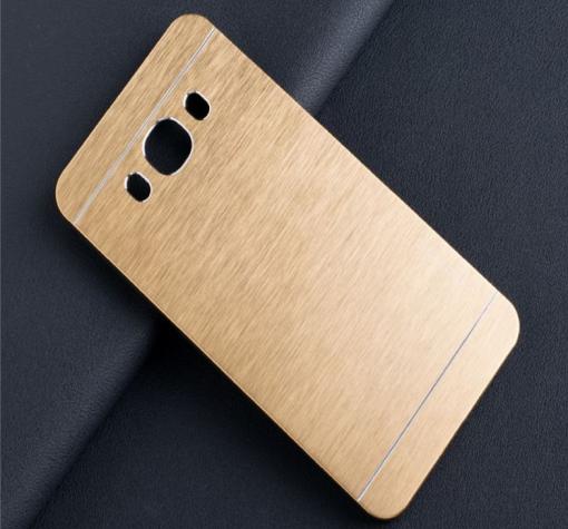 Луксозен твърд гръб MOTOMO за Samsung Galaxy J5 2016 J510 - златист