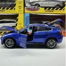 Метална кола с отварящи се врати и капаци BMW X6 1:24