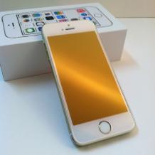 Стъклен скрийн протектор / Tempered Glass Protection Screen / за дисплей на Apple iPhone 5 / iPhone 5S / iPhone 5C / SE- бял
