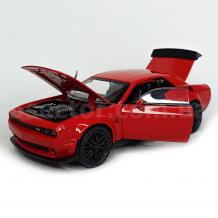 Метална кола с отварящи се врати капаци светлини и звуци Dodge Charger Challenger Hellcat 1:32