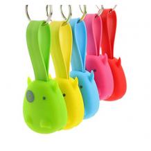 USB кабел за зареждане и пренос на данни 2 in 1 / Micro USB + iPhone 5 / 5S - Cow Keychain / зелен