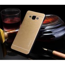 Луксозен твърд гръб MOTOMO за Samsung Galaxy J3 - златист