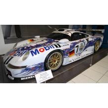 Метална кола Porsche 911 GT1 24h LeMans 1996 1:18