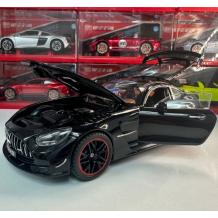 Метална кола с отварящи се врати капаци светлини и звуци Mercedes-AMG GT 1:18