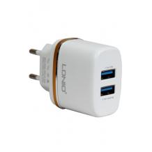 Универсално зарядно за кола AC100-240V / 2 USB Ports / DC5V-2.4A LDNIO DL-AC52 за Samsung , LG, HTC, Sony, Nokia, Huawei, ZTE, Apple, BlackBerry , Lenovo и други - бял