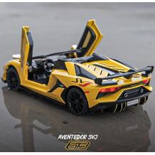 Метална кола с отварящи се врати капаци светлини и звуци Lamborghini Aventador SVJ 63 1:24 - жълт