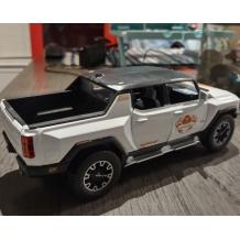 Метален Джип с отварящи се врати капаци светлини и звуци GMC Hummer EV 1:24