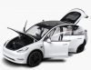 Метална кола с отварящи се врати светлини и звуци Tesla Model Y - 1:24