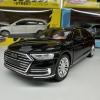 Метална кола с отварящи се врати светлини и звуци Audi A8 1:24