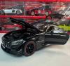 Метална кола с отварящи се врати капаци светлини и звуци Mercedes-AMG GT 1:18